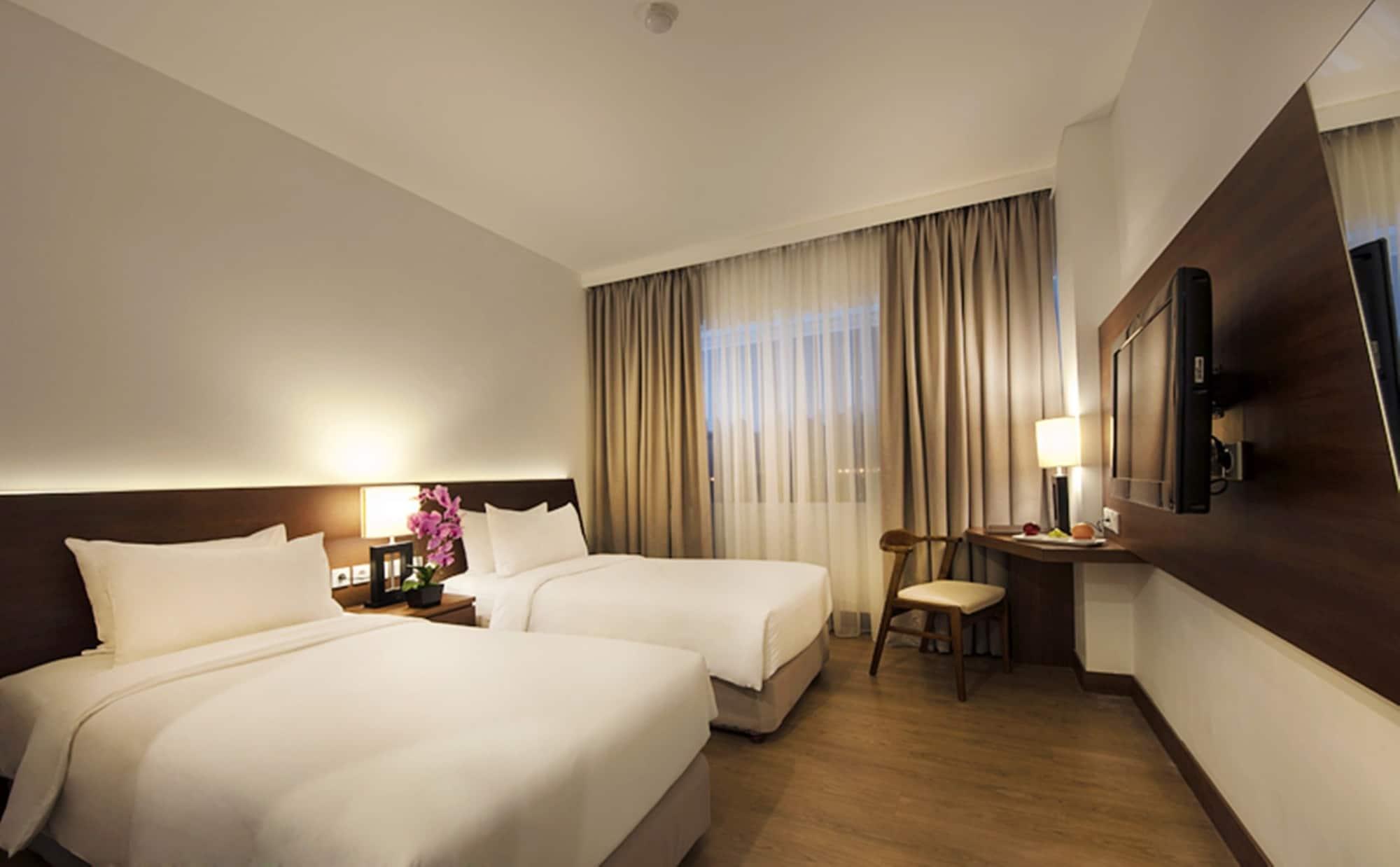 อัลเลียม ทังเกรัง โฮเต็ล Hotel ทังเกอรัง ภายนอก รูปภาพ