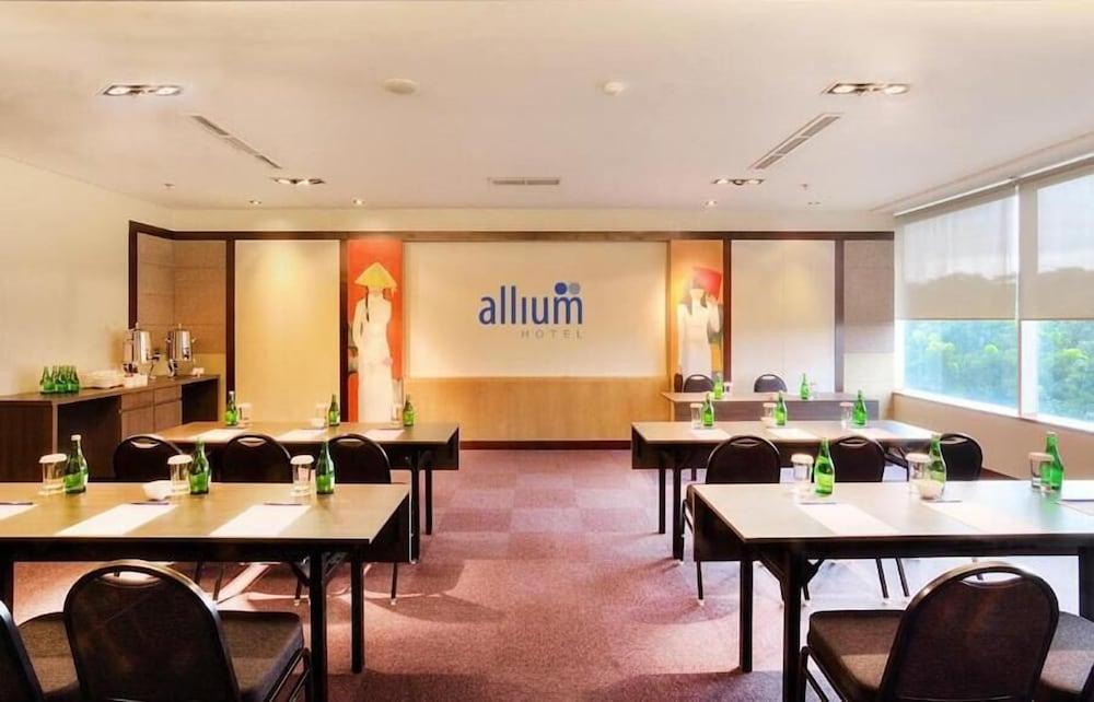 อัลเลียม ทังเกรัง โฮเต็ล Hotel ทังเกอรัง ภายนอก รูปภาพ